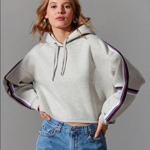 Urban Outfitters Tommy Hilfiger Cropped Hoodie